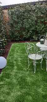 Giardino residenziale con il prato sintetico Princess 45 mm
Finto prato Princess 45 mm IMG-20220318-WA0000